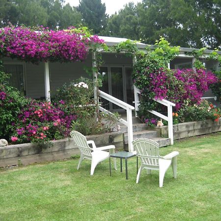 Miranda Orchard Cottage Exterior foto